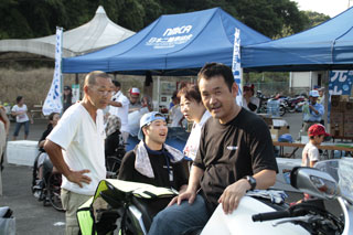 ��x���Z�̃`�A���[�f�B���O��