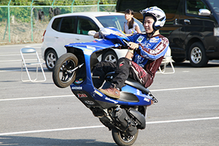 W1�`�[���̃G�N�X�g���[��