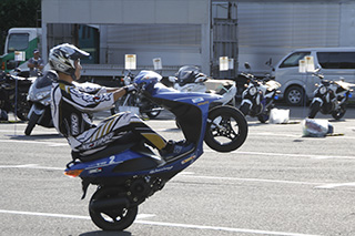 W1�`�[���̃G�N�X�g���[��